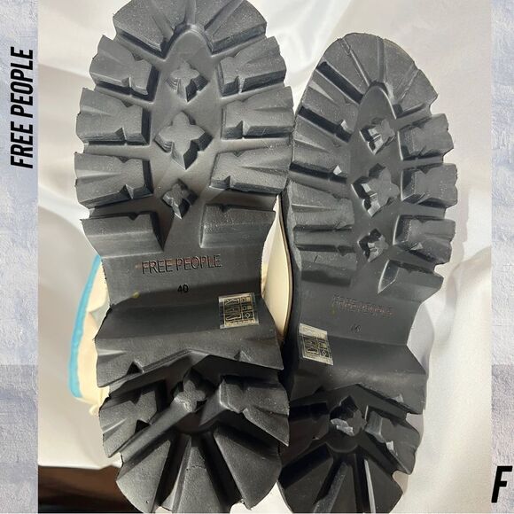 FREE PEOPLE MONTROSE PUFFER BOOTS NEW - Picture 6 of 12